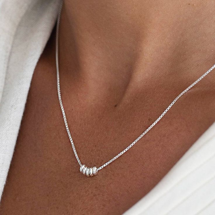 Discover stunning purely silver jewelry pieces