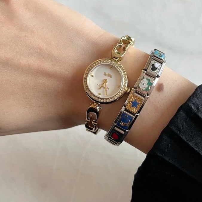 Discover the timeless appeal of Italian charm bracelets