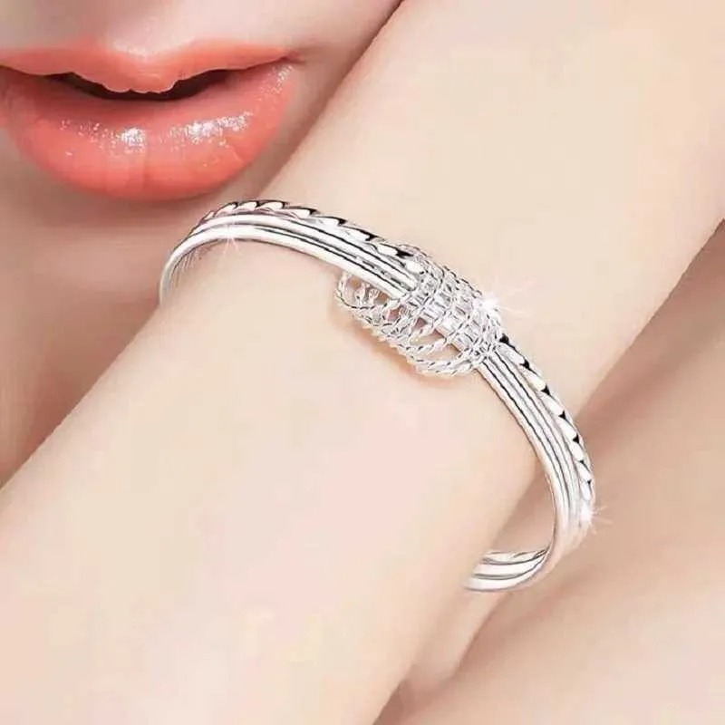 womens silver jewelry