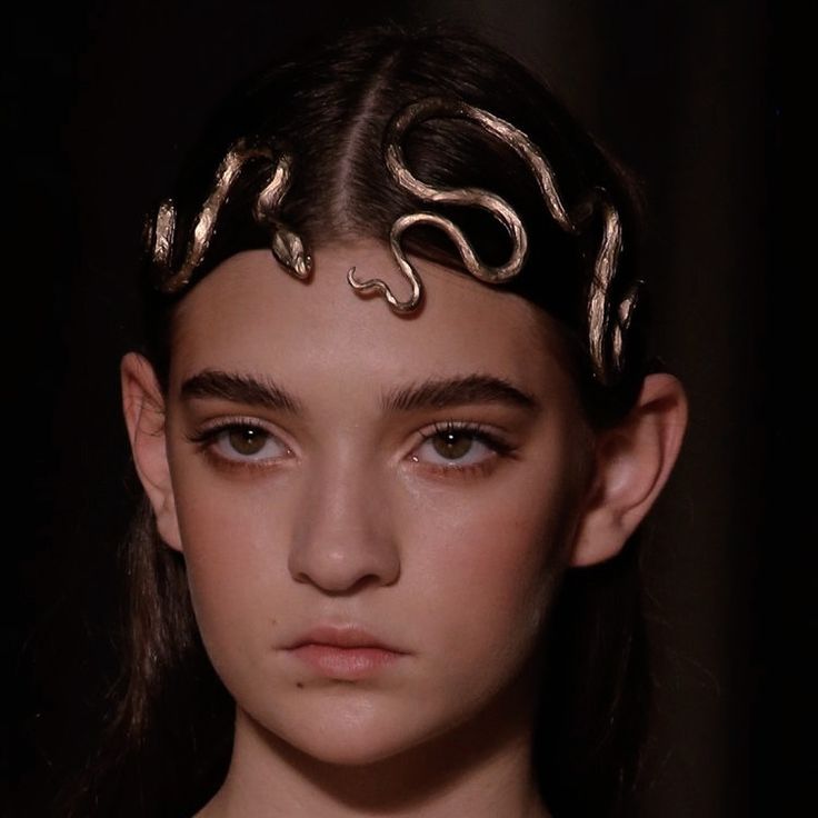 medusa headpiece