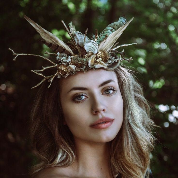 antler headpiece