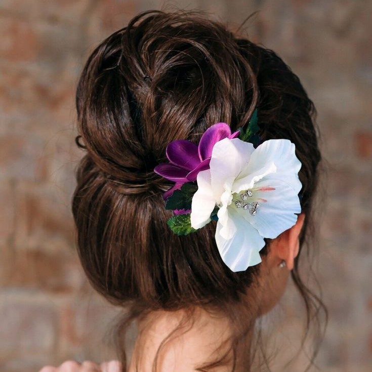 garden party hairstyle