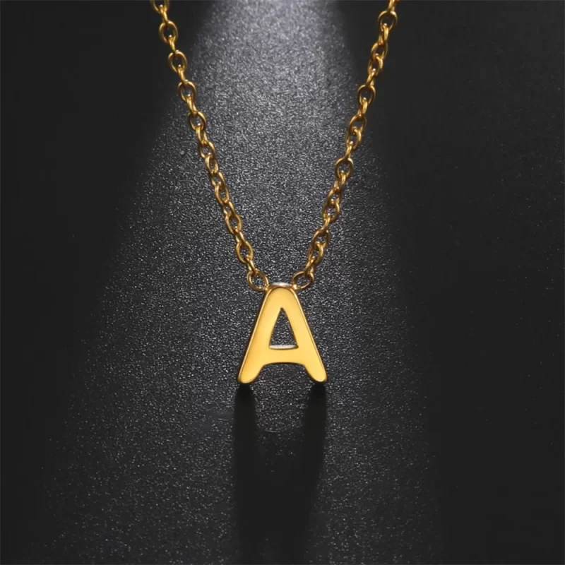 initial necklaces