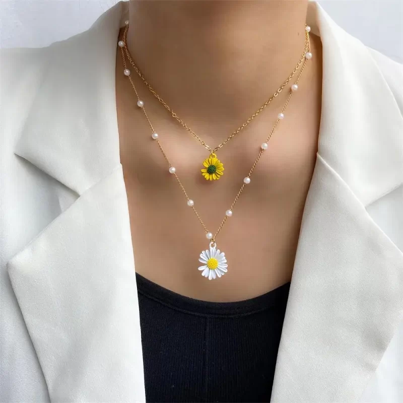 gold necklaces for women