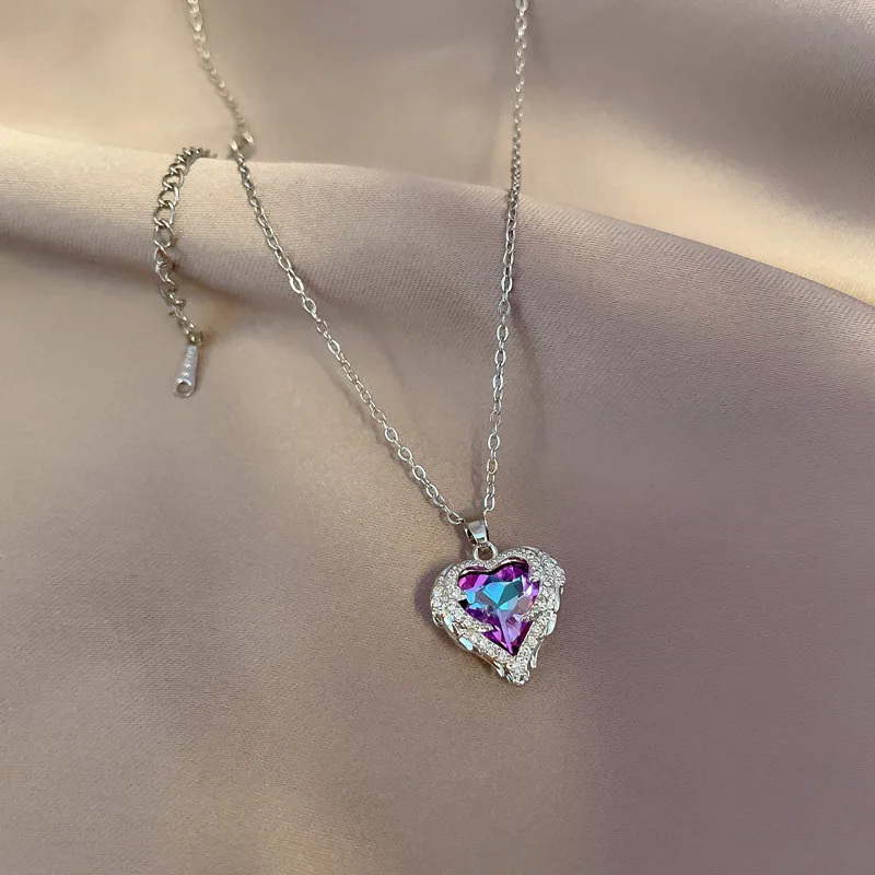 silver necklaces for women