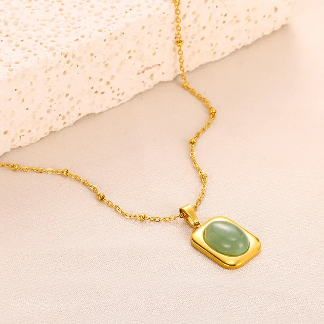 vintage necklaces