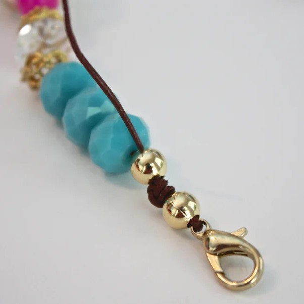 get knots out of necklaces