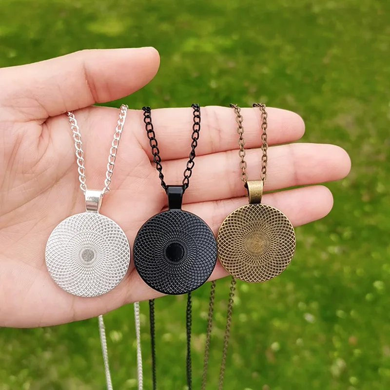 medical alert necklaces