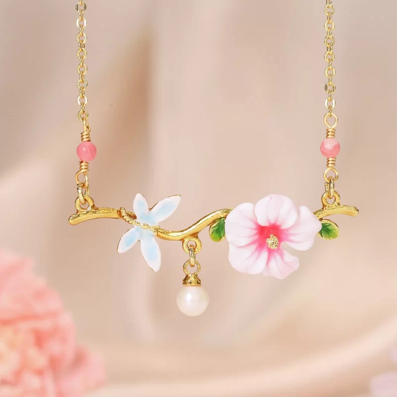 flower necklaces