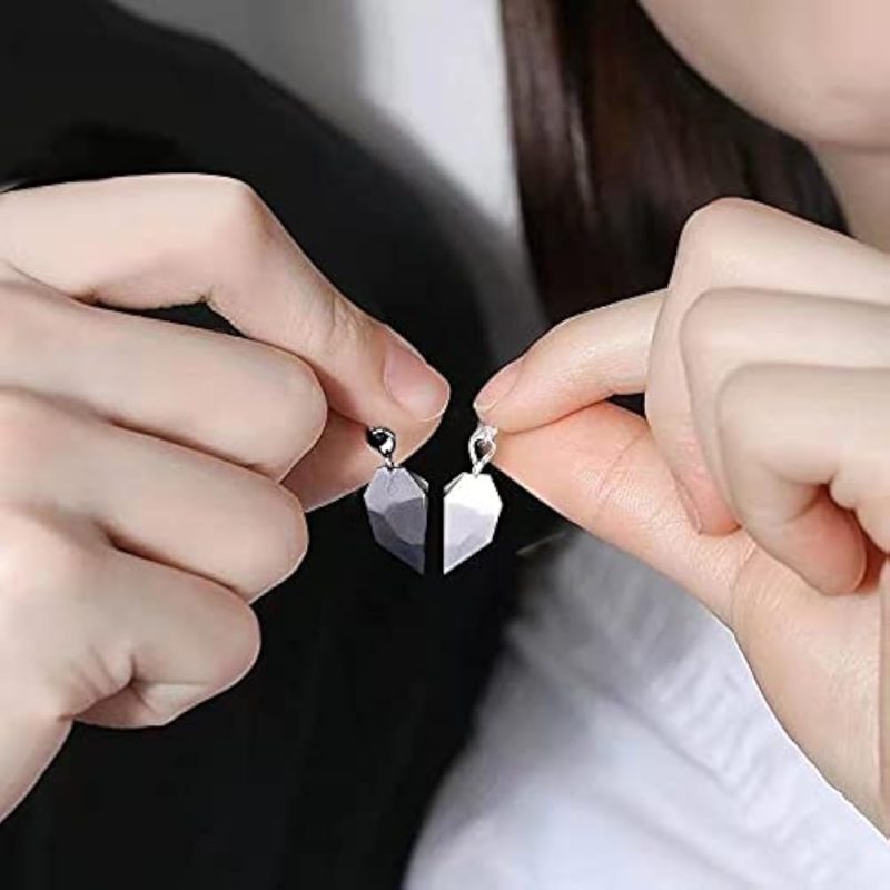 necklaces for couples