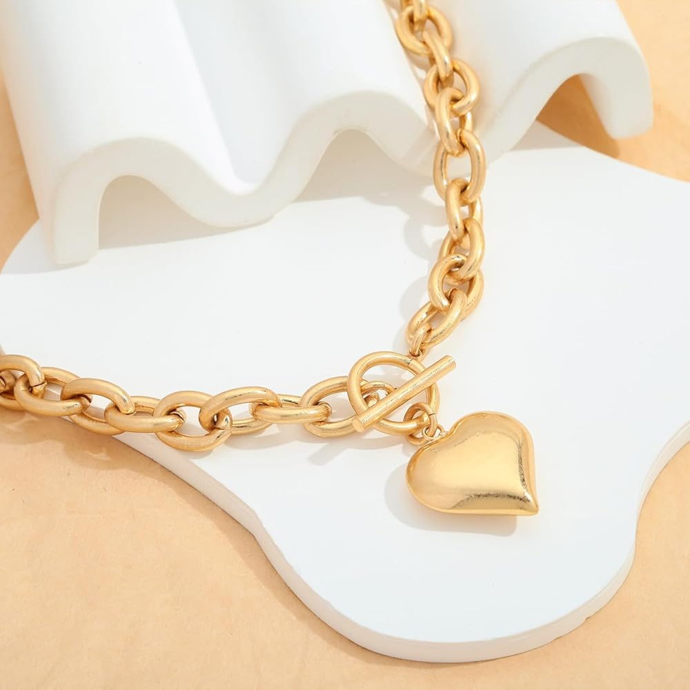 popular necklaces 2024