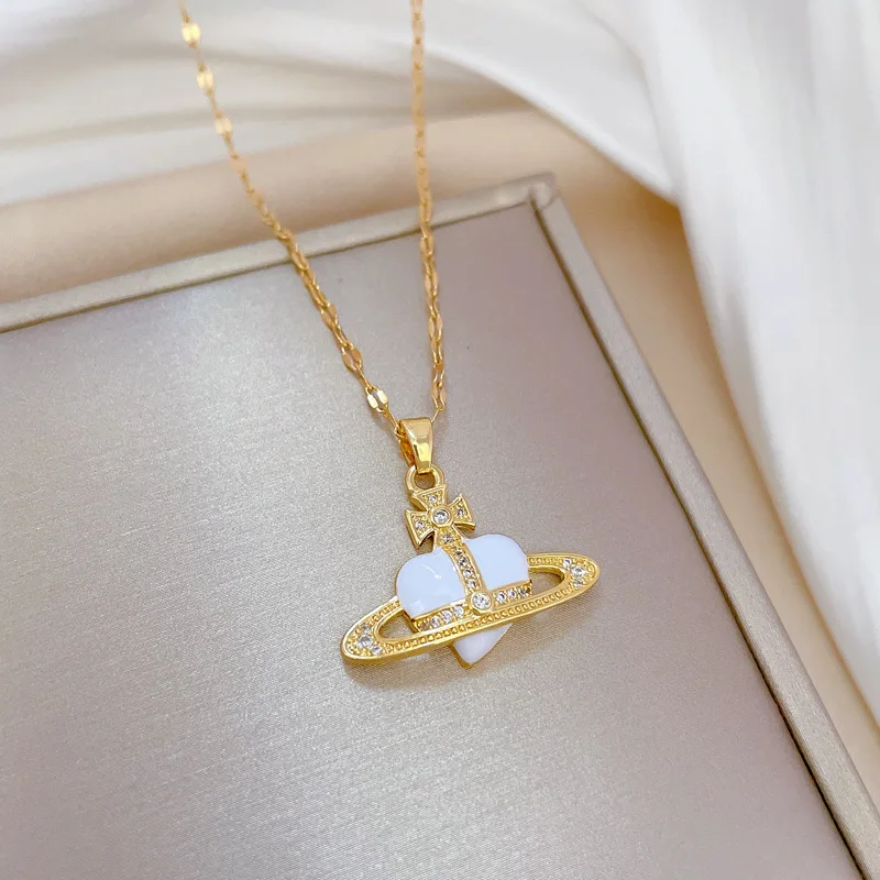 popular necklaces 2024