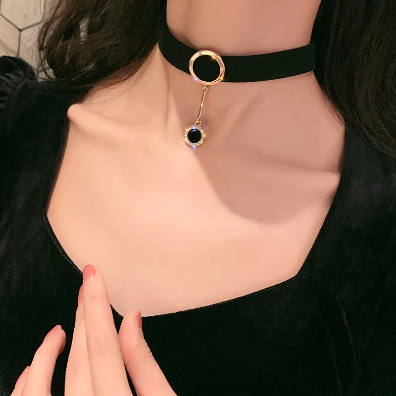 choker necklaces for women