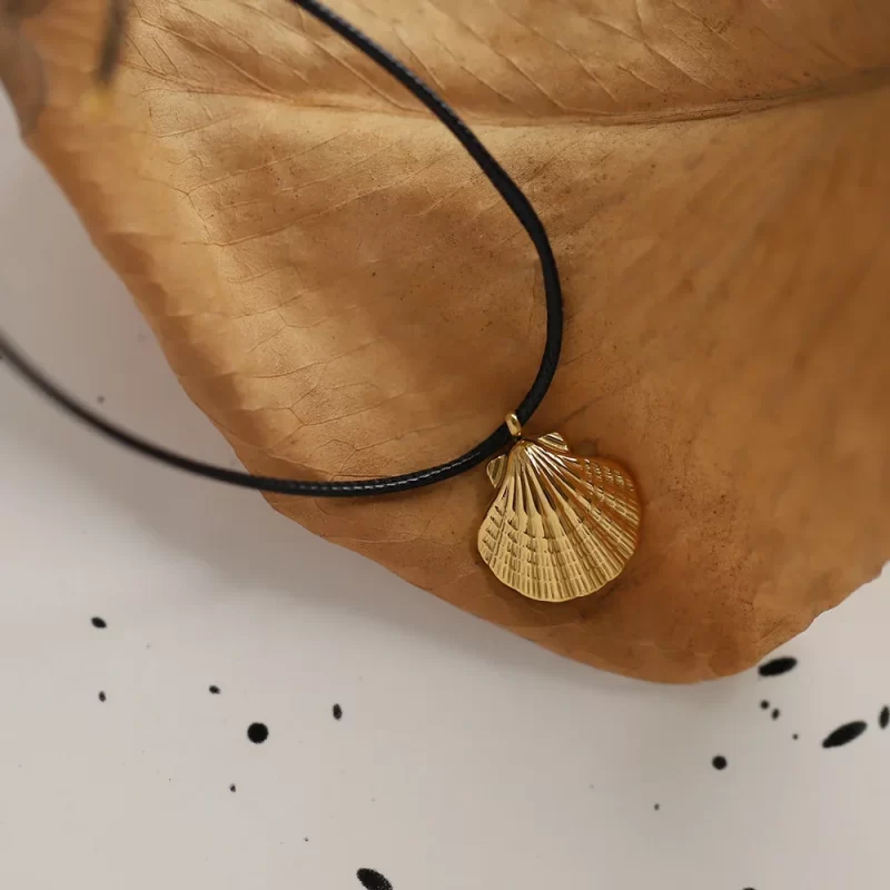 shell necklaces