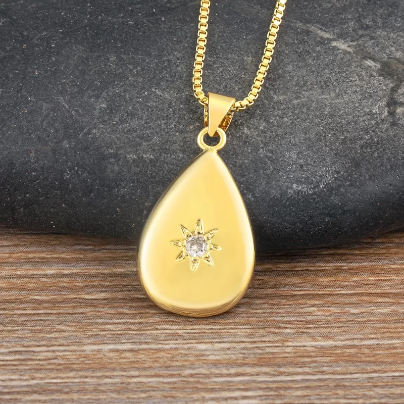 popular necklaces 2024