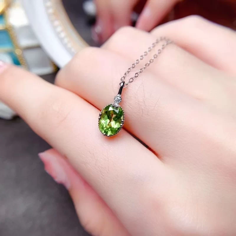 peridot necklaces