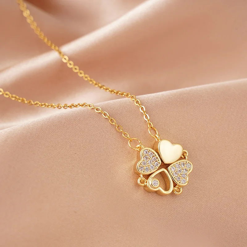clover necklaces