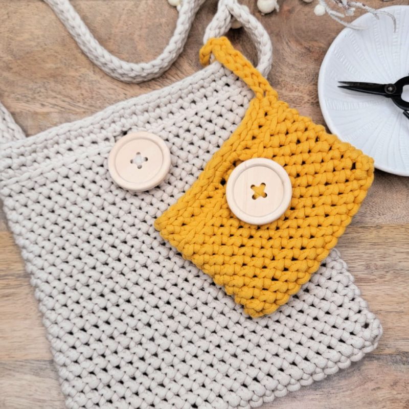 make a crossbody bag