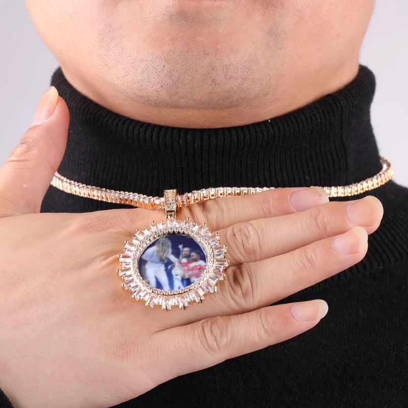 picture necklaces