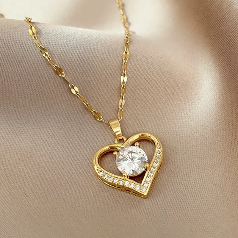 heart necklaces for women