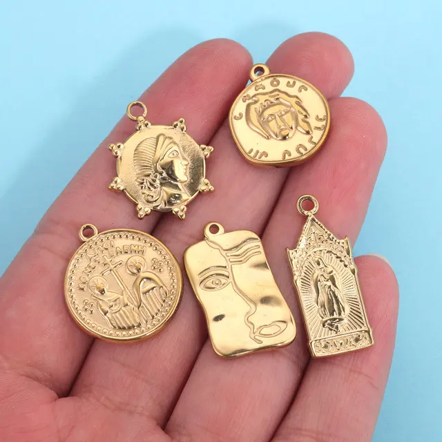 charms for necklaces gold