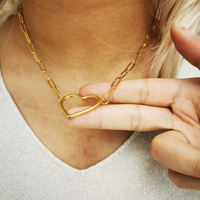 dainty gold necklaces
