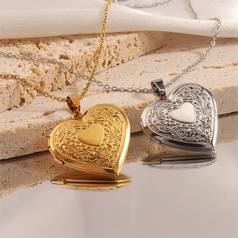 gold heart necklaces