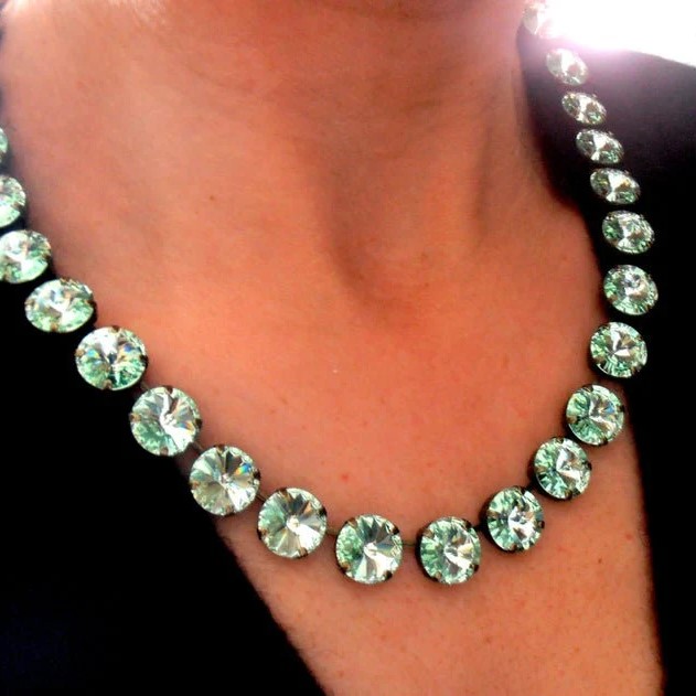 anna wintour necklaces