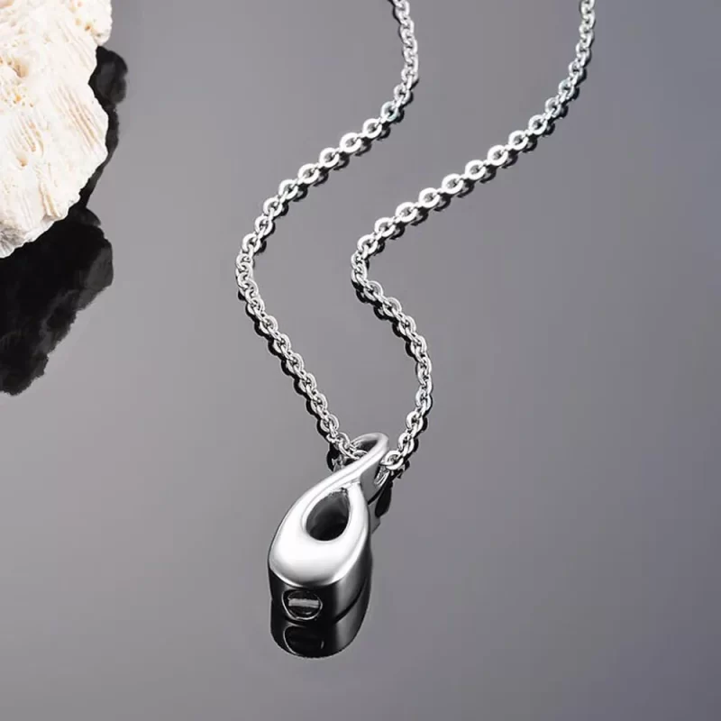 necklaces for ashes of loved ones