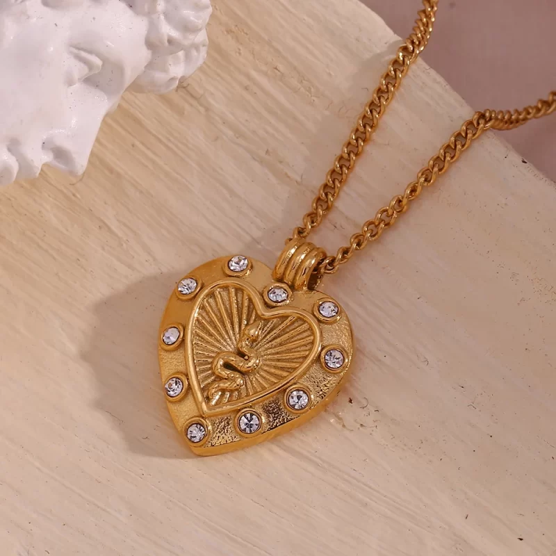 tarnish free necklaces