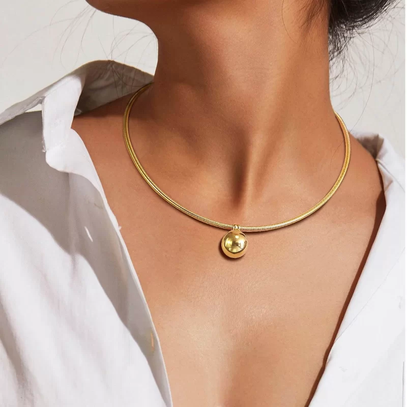 gold choker necklaces