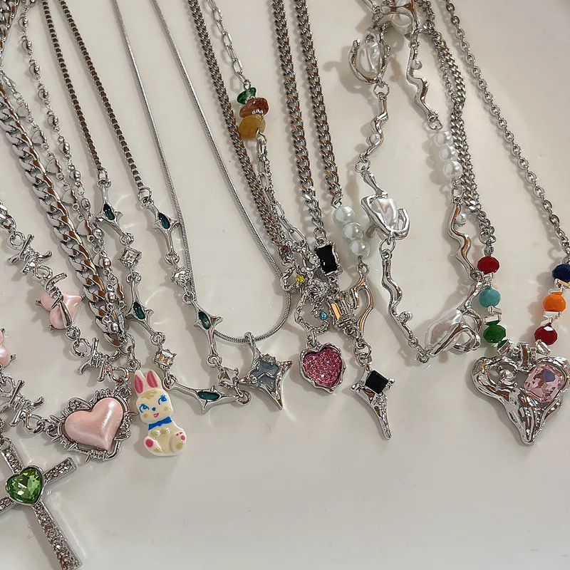 y2k necklaces