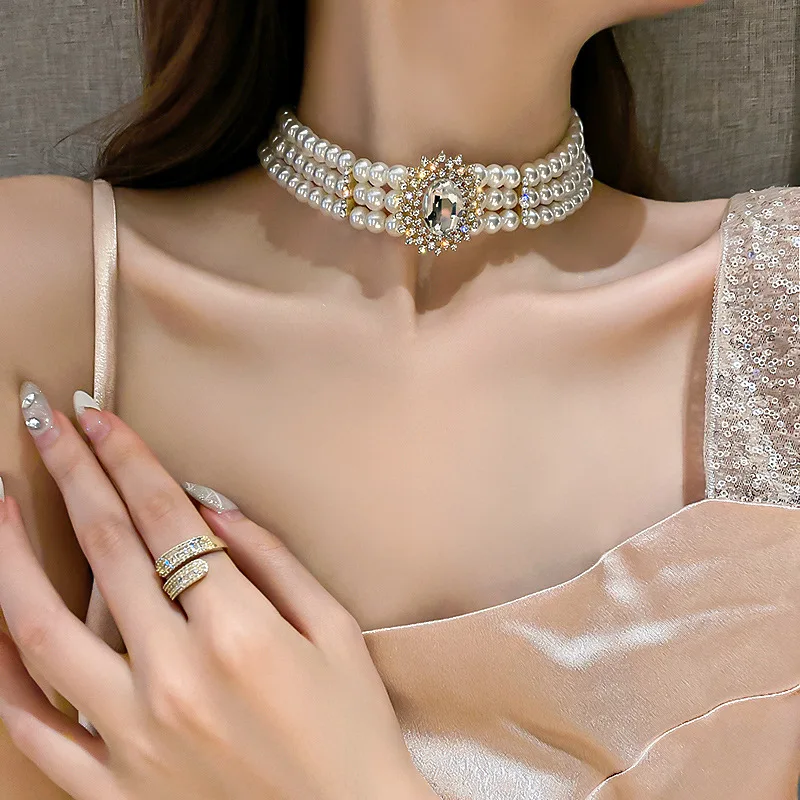 crystal pearl necklaces