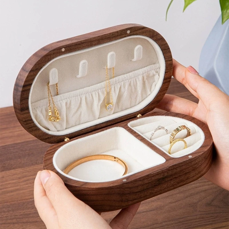 best way to store necklaces