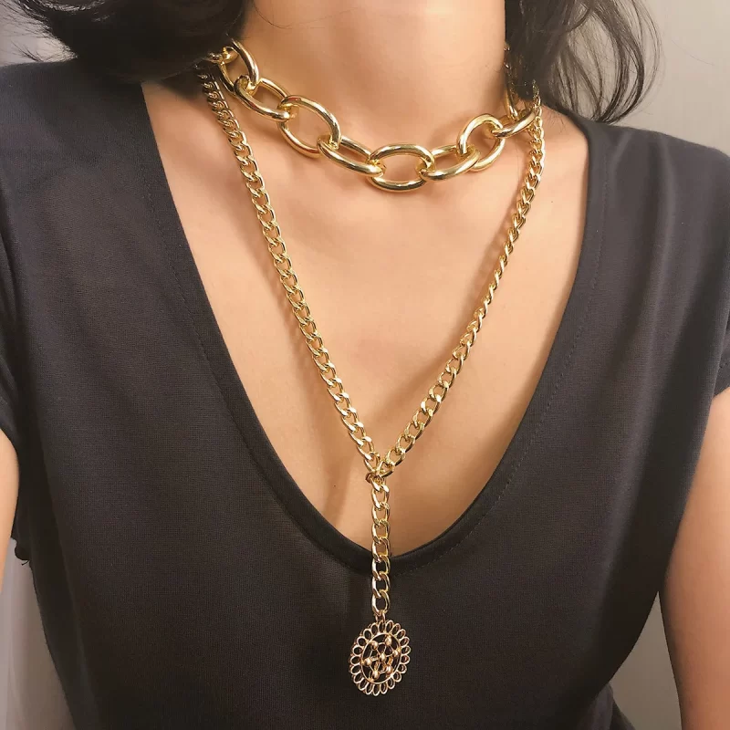 different types of necklaces