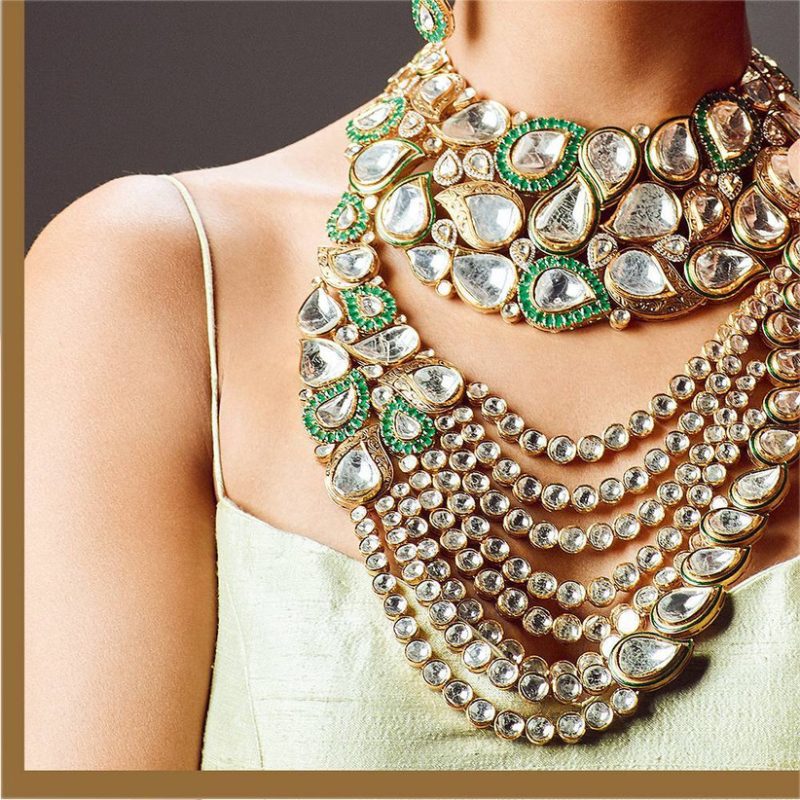 different types of necklaces