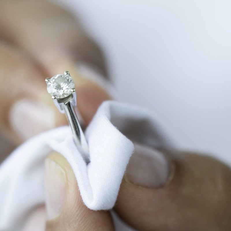 polish silver jewelry