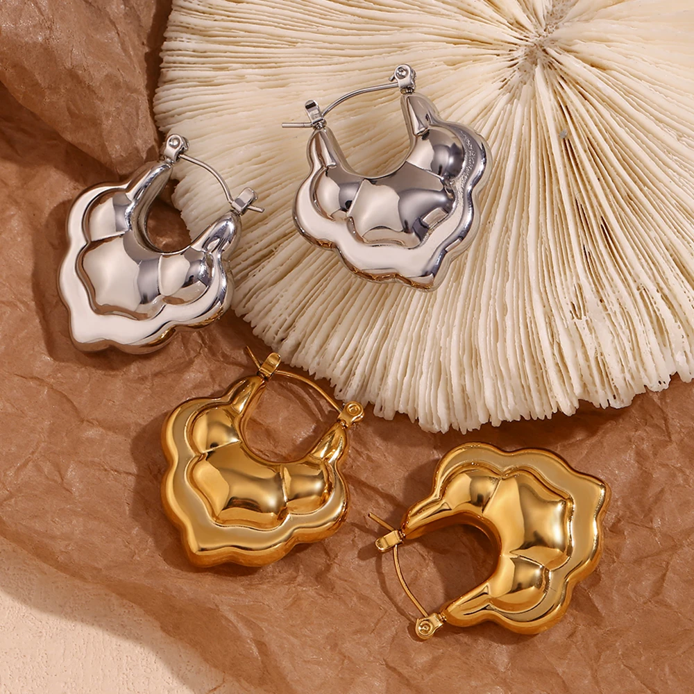 silver or gold jewelry