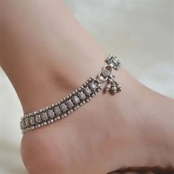 silver anklets indian