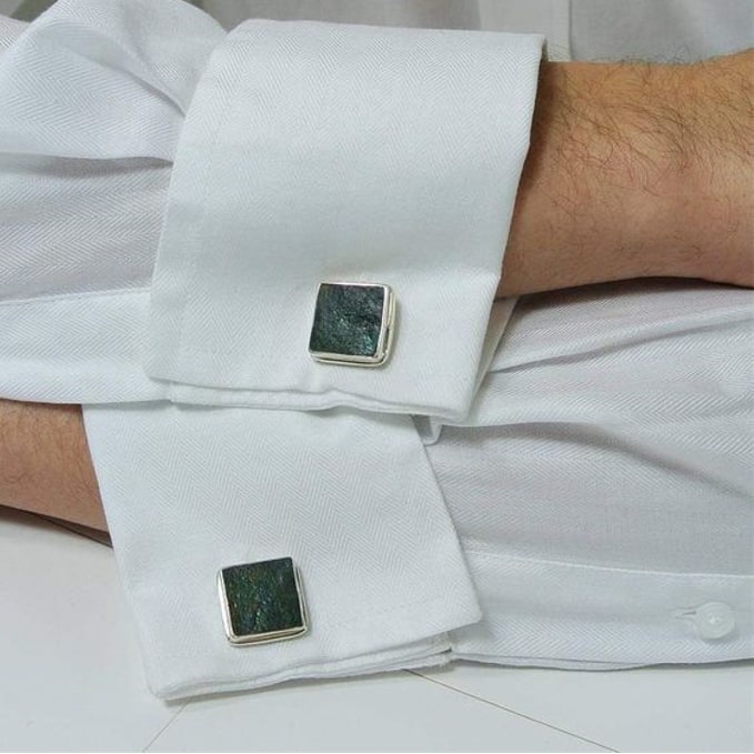wearing cufflinks with regular shirt