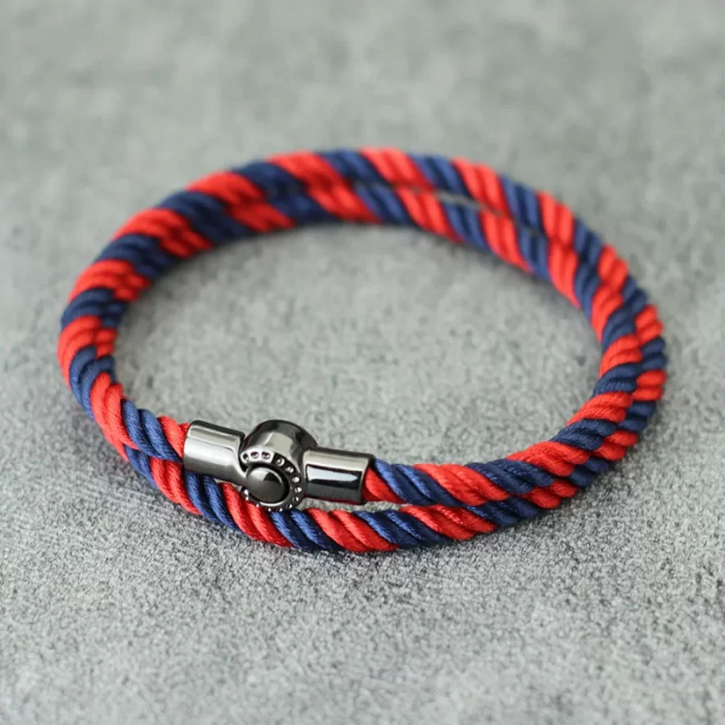 paracord bracelets