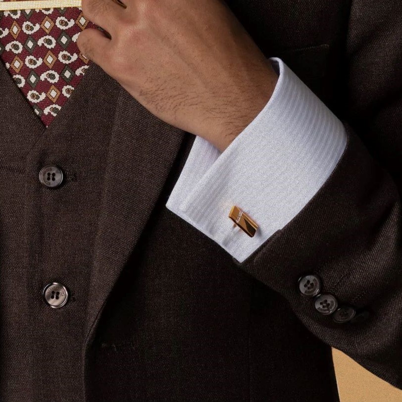 when to wear cufflinks