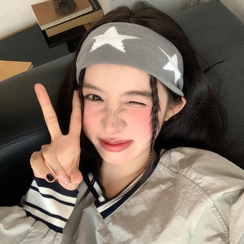 are headbands in style