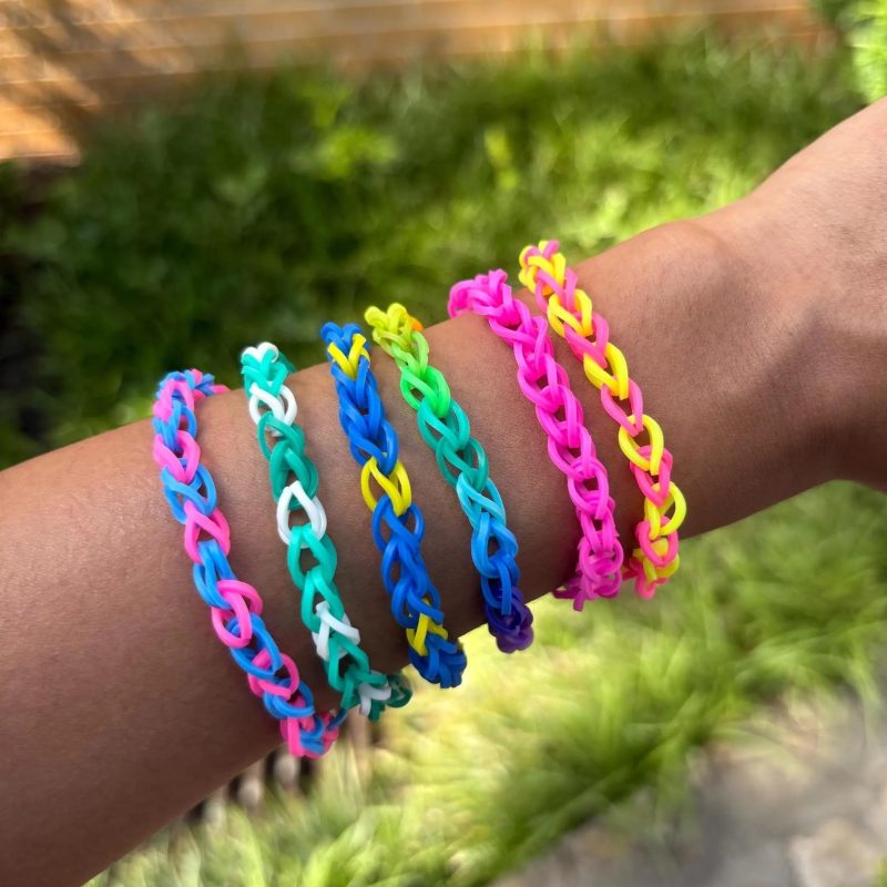 bracelets with rubber bands