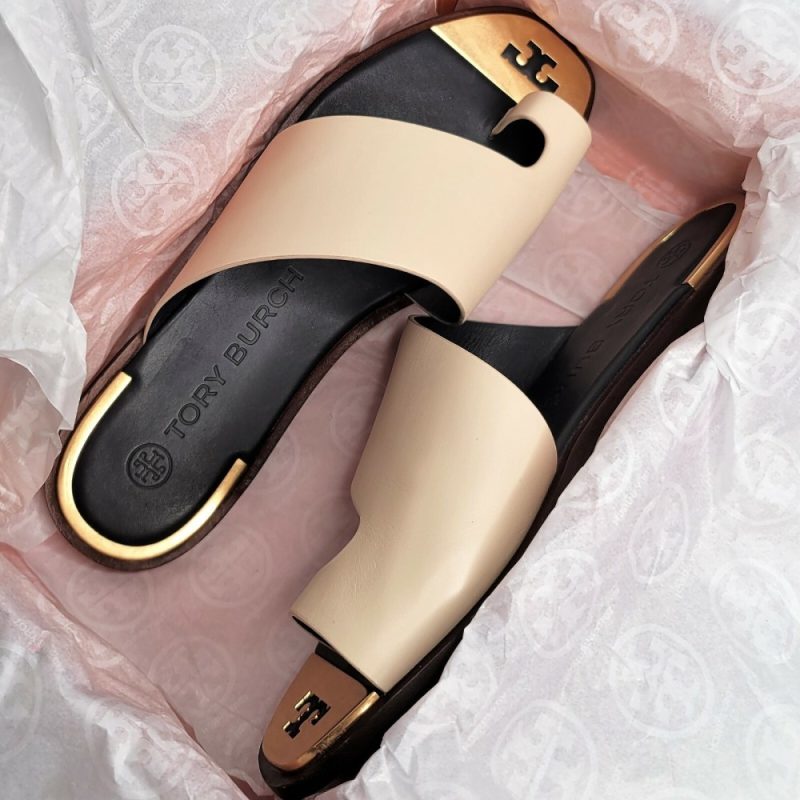 tory burch toe ring sandal