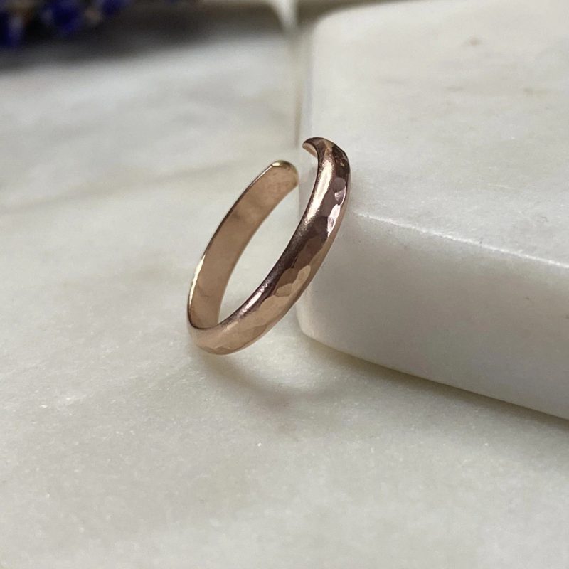 rose gold toe ring