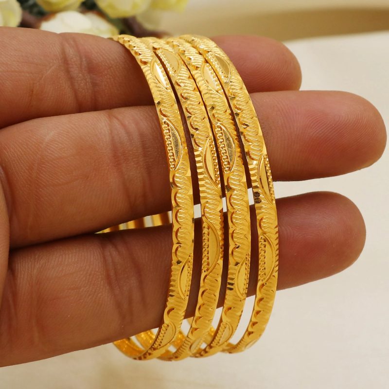 22k gold bangle