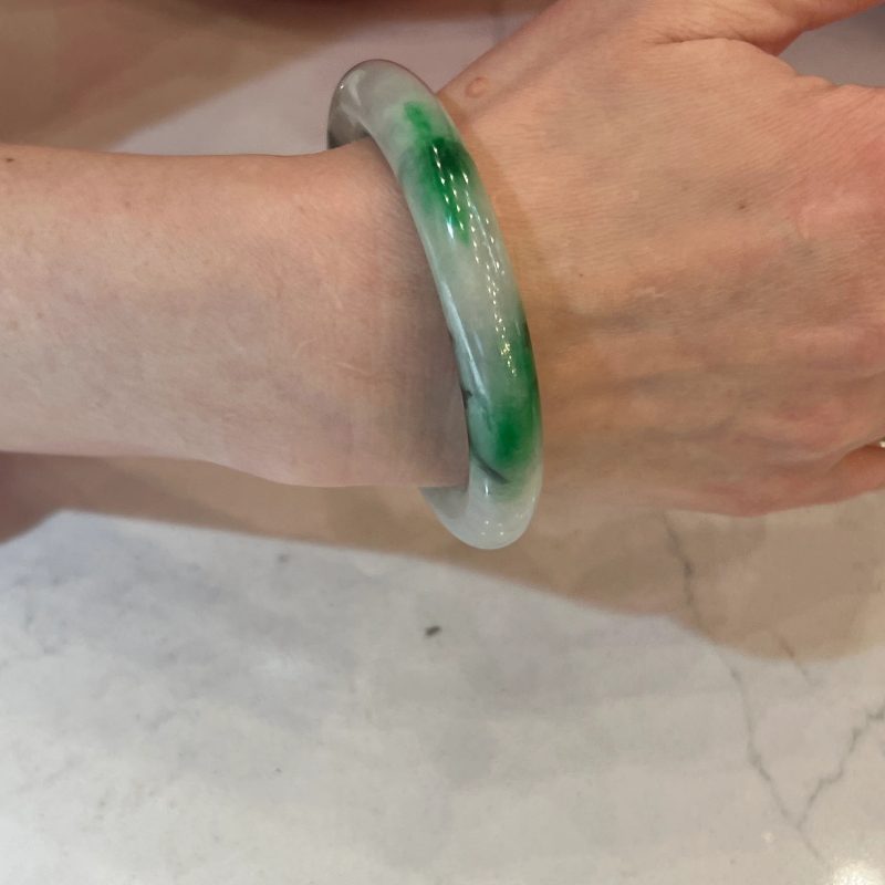 jade bangle bracelet