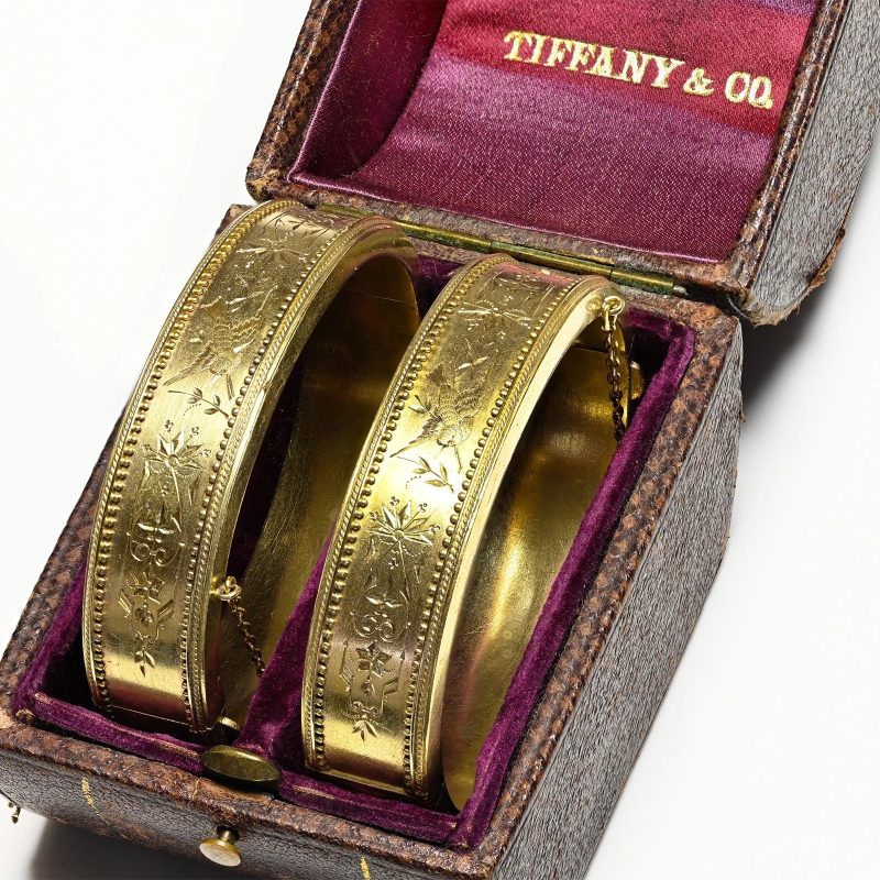 tiffany bangle bracelet gold