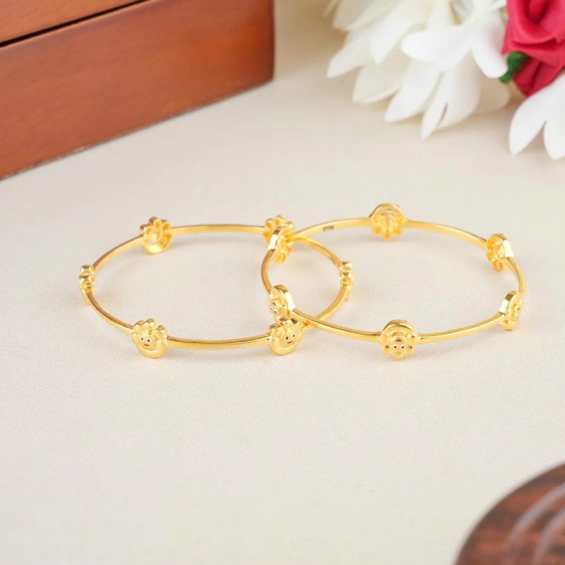 kids gold bangle